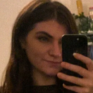 34HHGamerGirlHannah