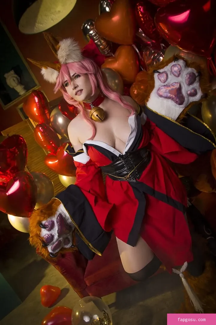 4iipainters_cosplay