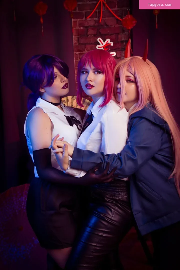 4iipainters_cosplay