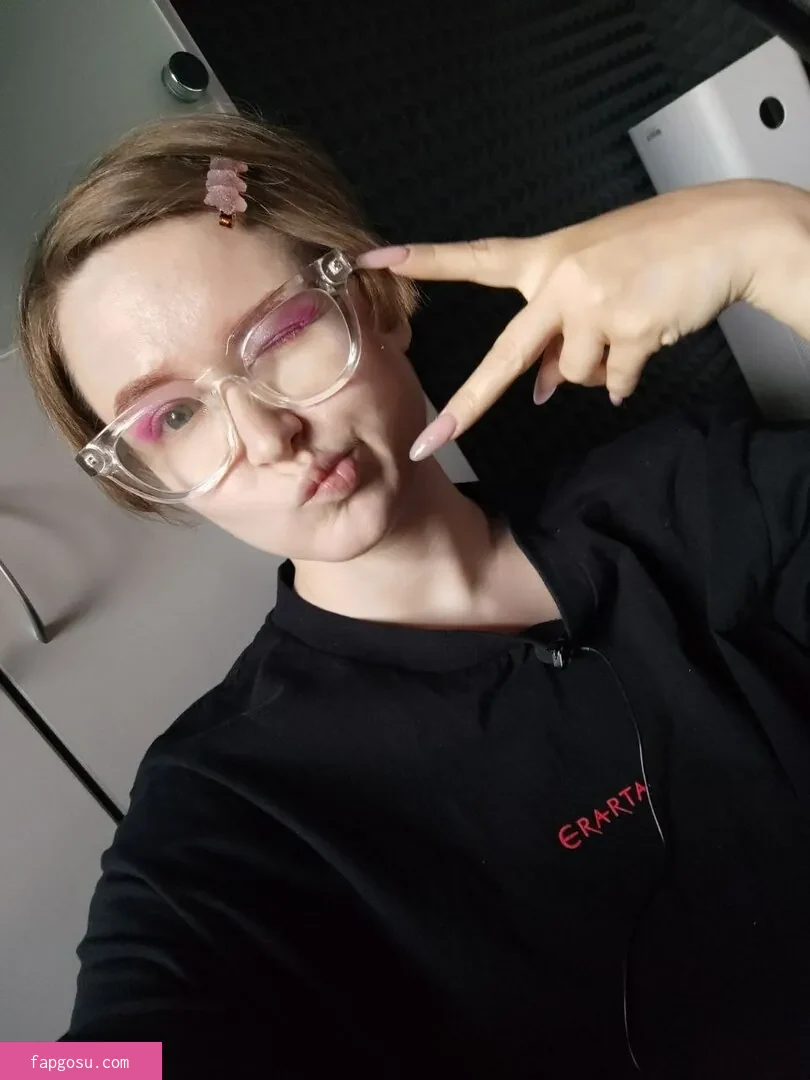 4iipainters_cosplay