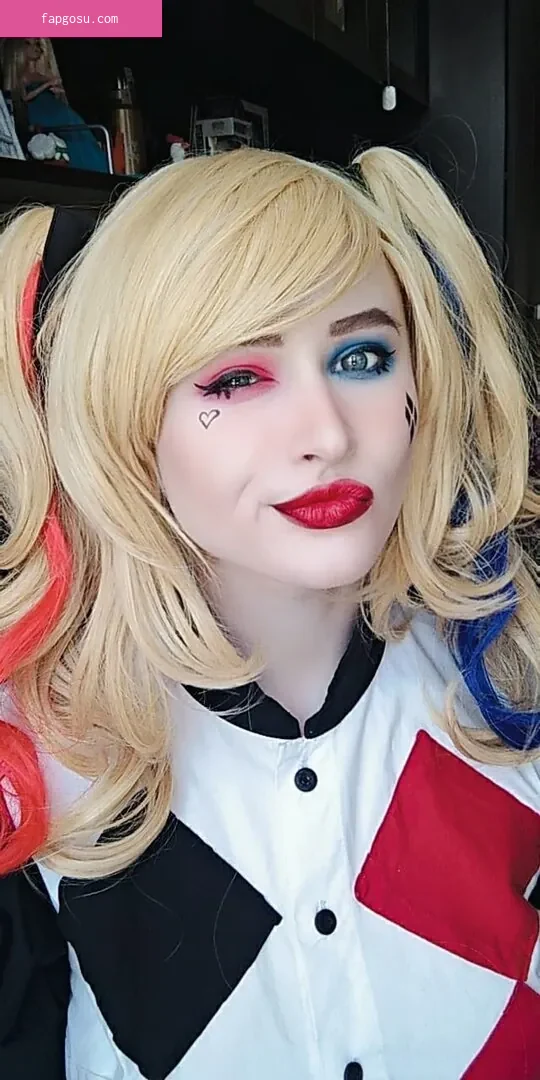 4iipainters_cosplay