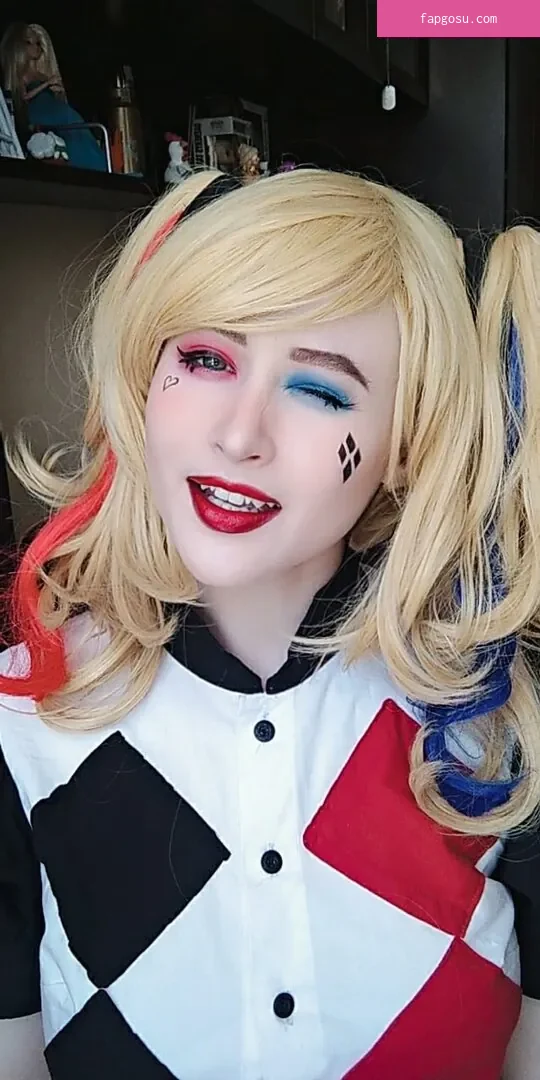 4iipainters_cosplay