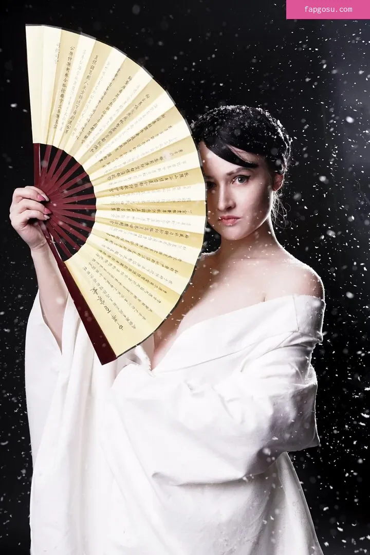 4iipainters_cosplay