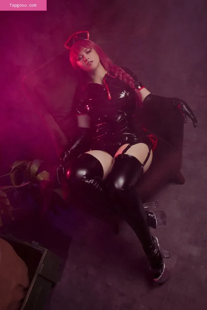 4iipainters_cosplay