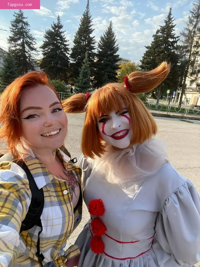 4iipainters_cosplay