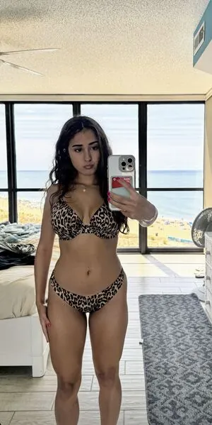 ayanarosee content