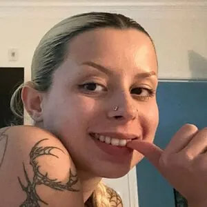 ariiexclusive
