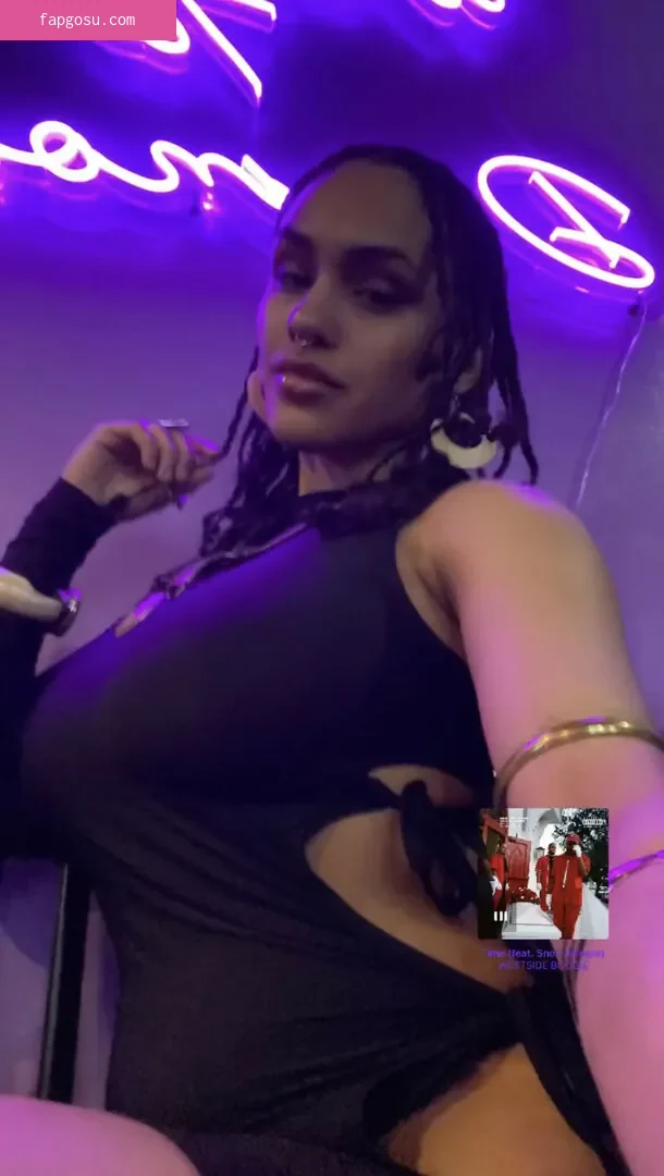 Aaliyeezy - Photo #114