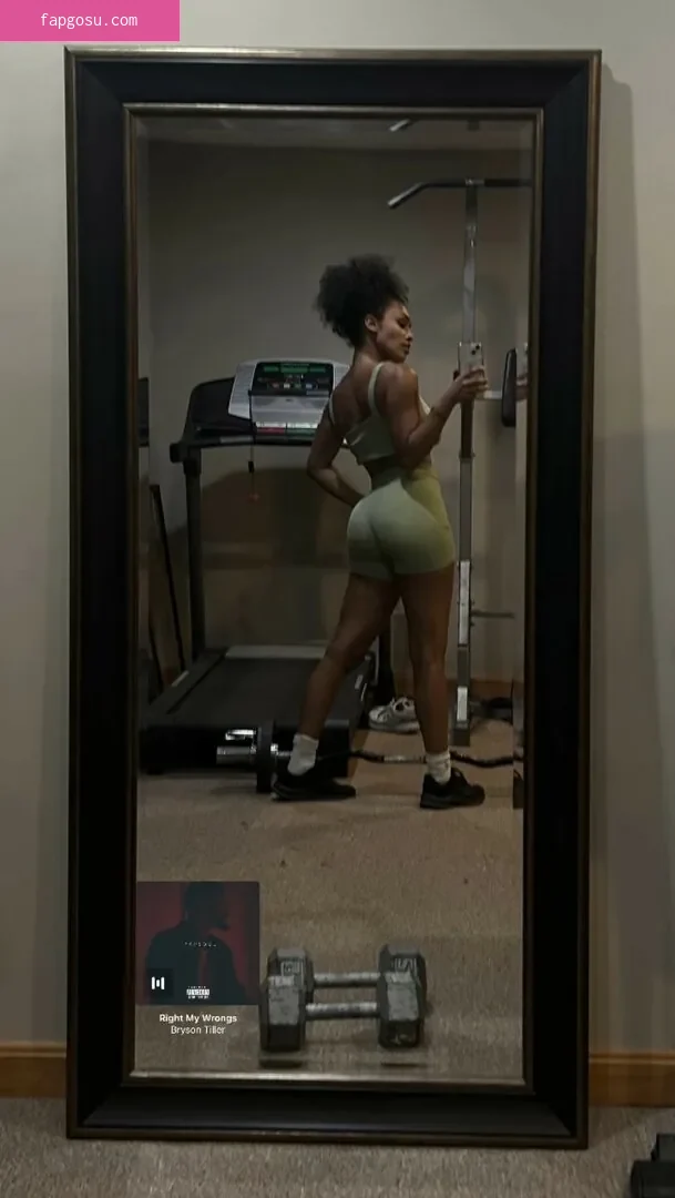 Aaliyeezy