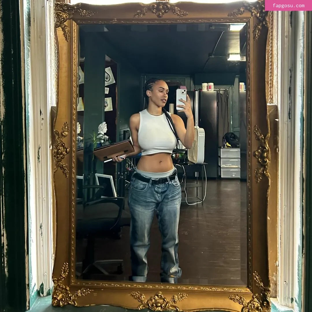 Aaliyeezy - Photo #316