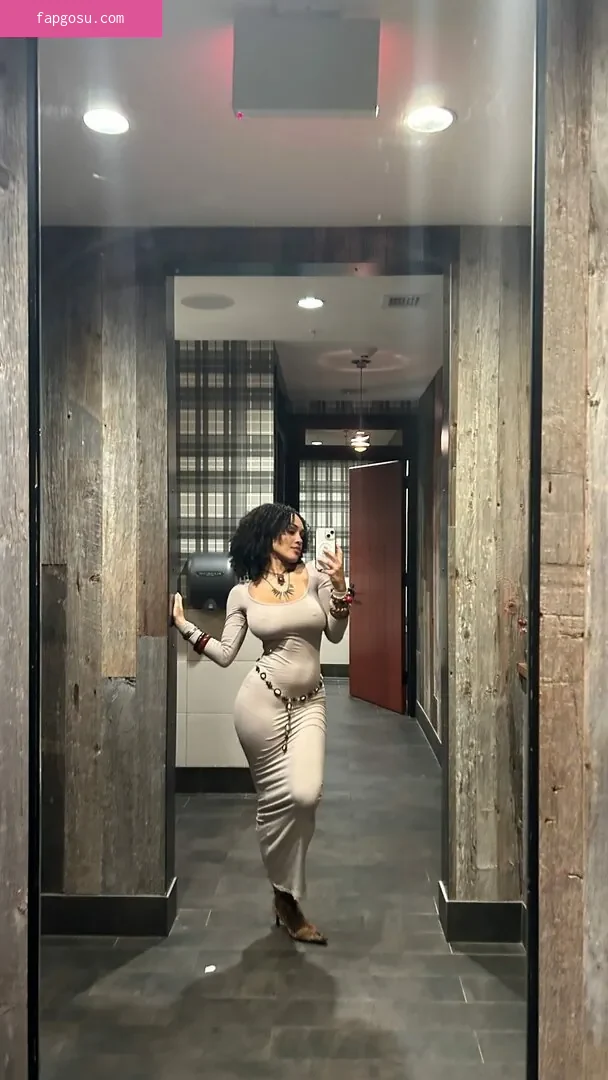 Aaliyeezy - Photo #326