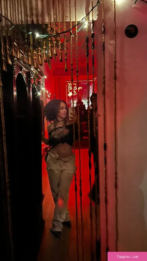 Aaliyeezy - Photo #432
