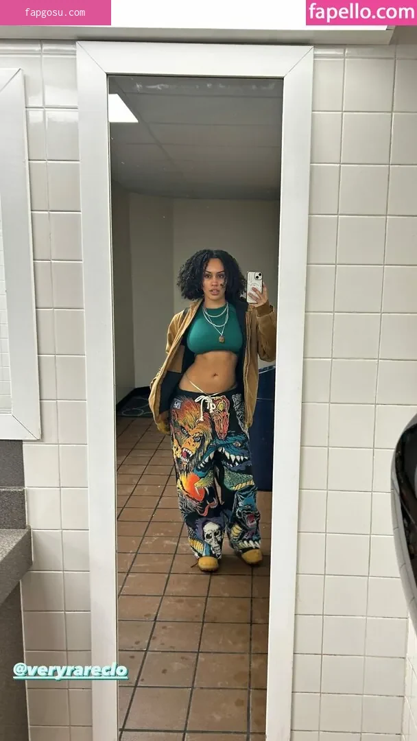 Aaliyeezy - Photo #442