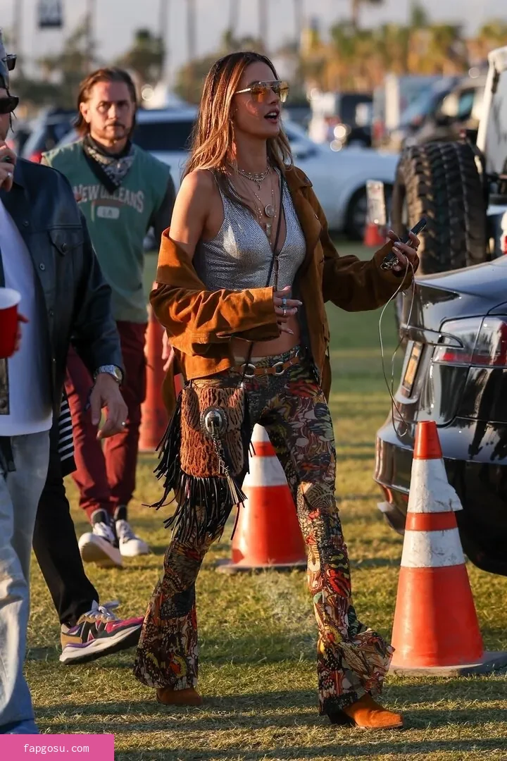 Alessandra Ambrosio