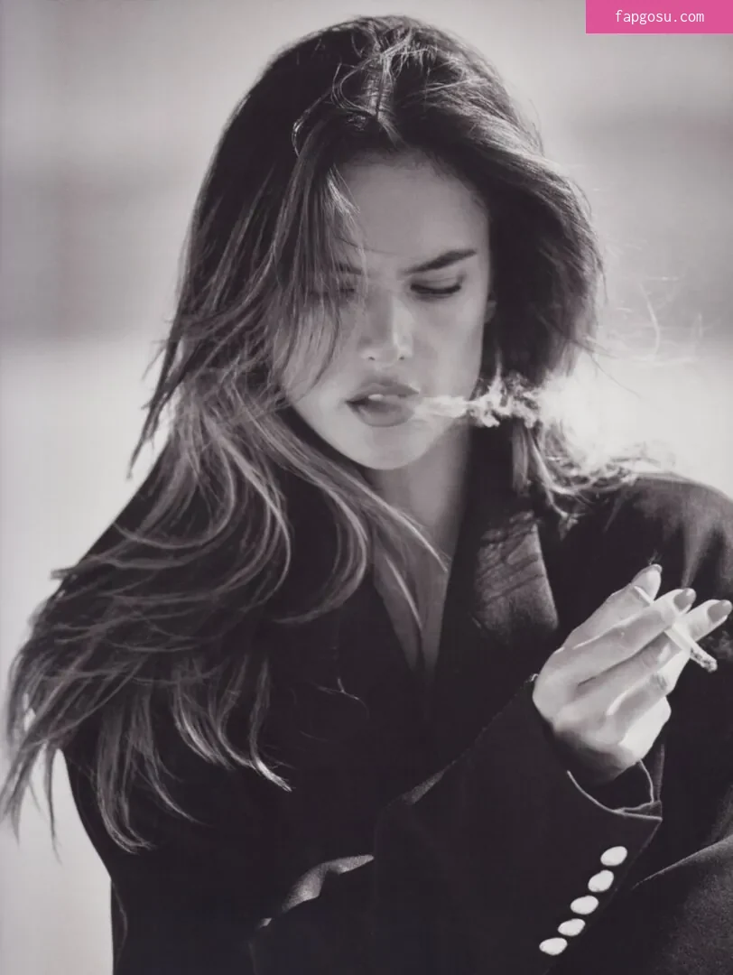 Alessandra Ambrosio - Photo #390