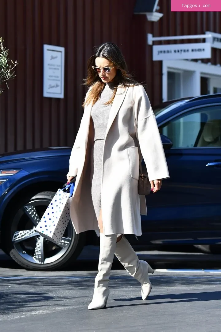 Alessandra Ambrosio - Photo #819