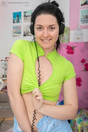 AbbyWinters content