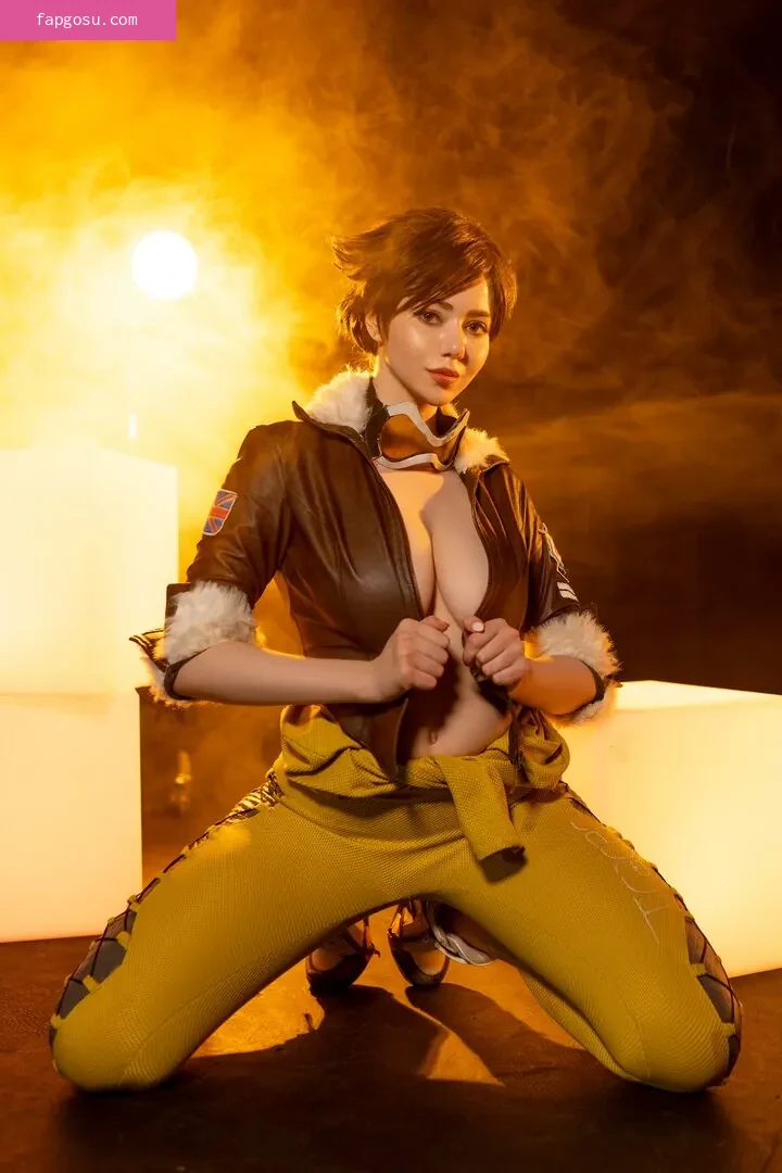Alina Becker - Photo #348