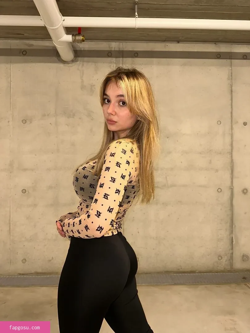 Alyona Bobrova