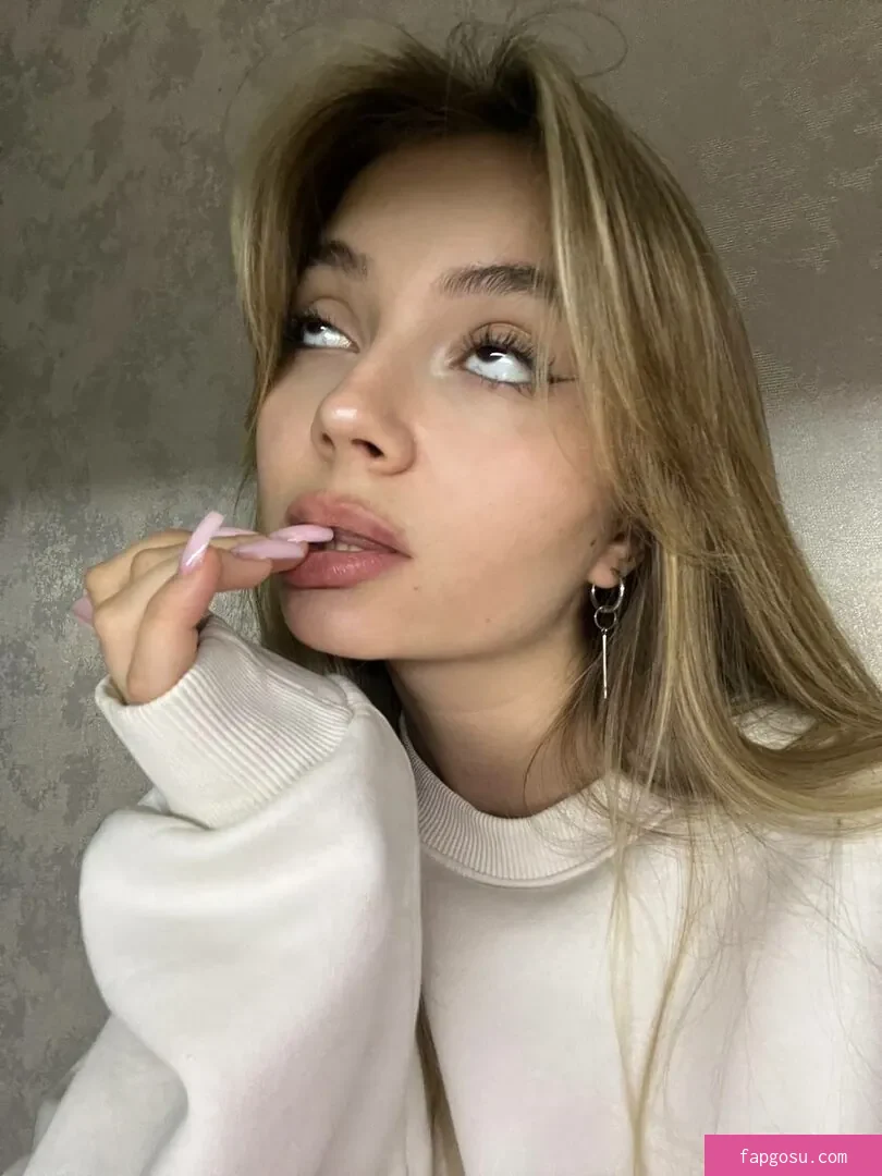 Alyona Bobrova