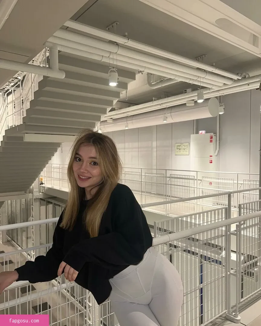 Alyona Bobrova