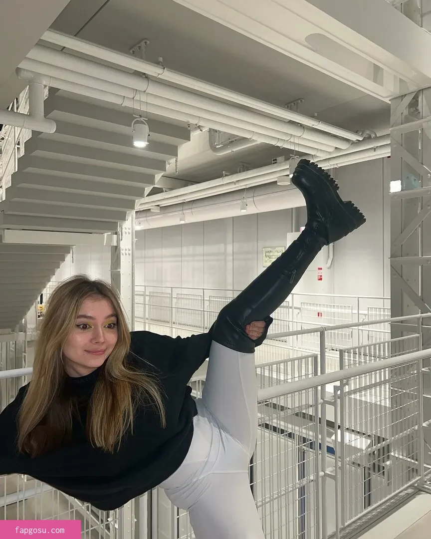 Alyona Bobrova