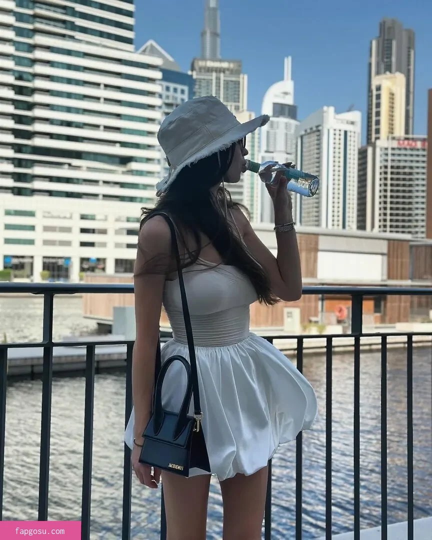 anna_bri