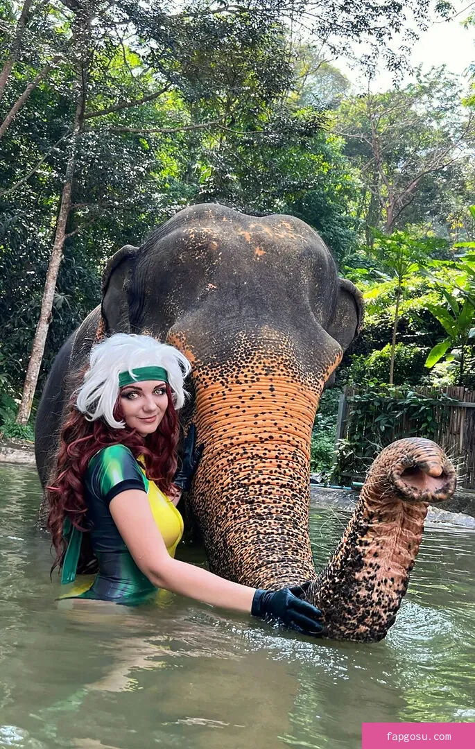 AGflower Cosplay