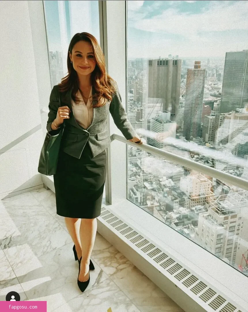Aimee Carrero