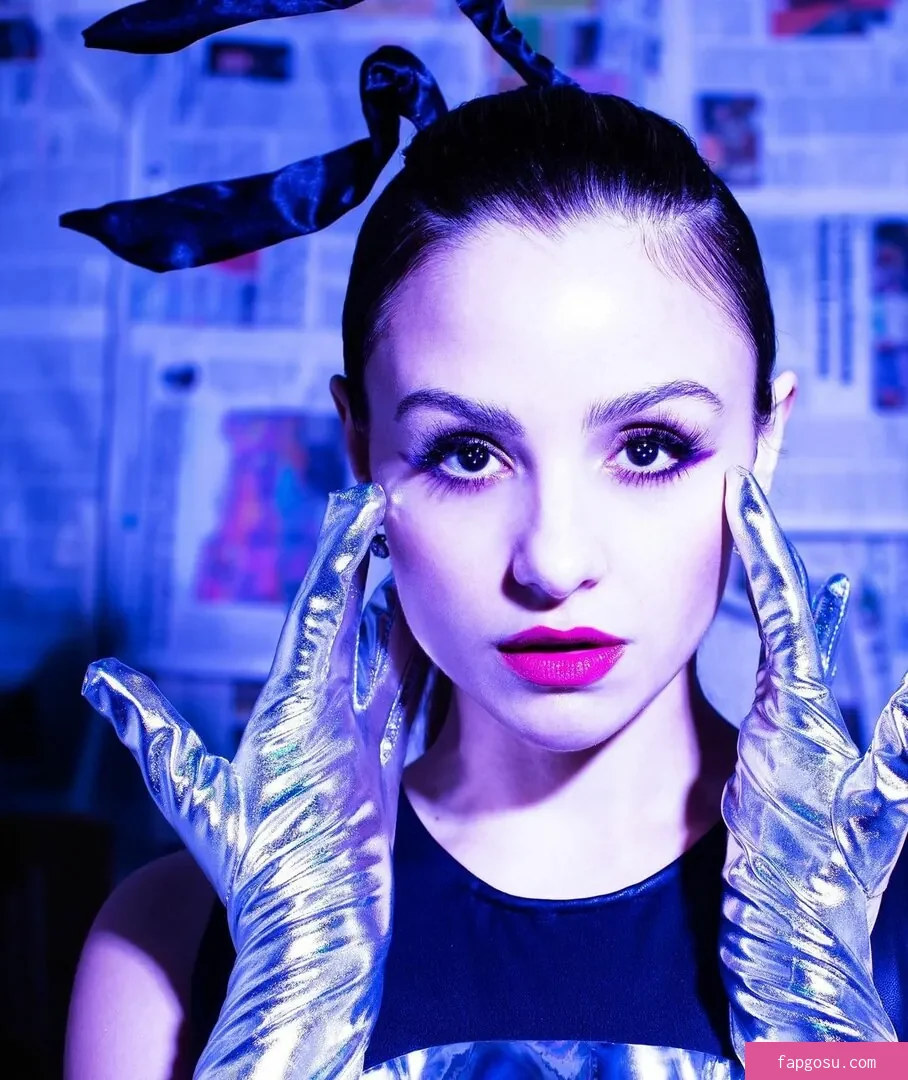 Aimee Carrero