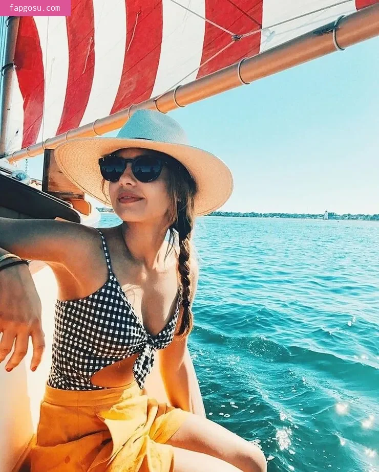 Aimee Carrero