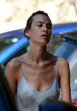 Alexa Chung content