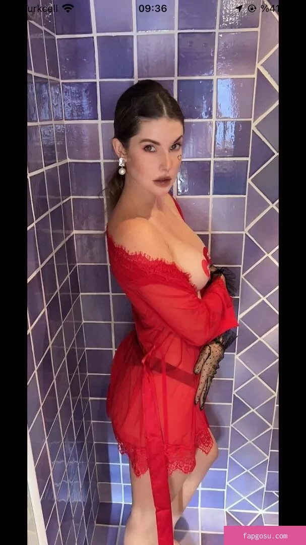 Amanda Cerny