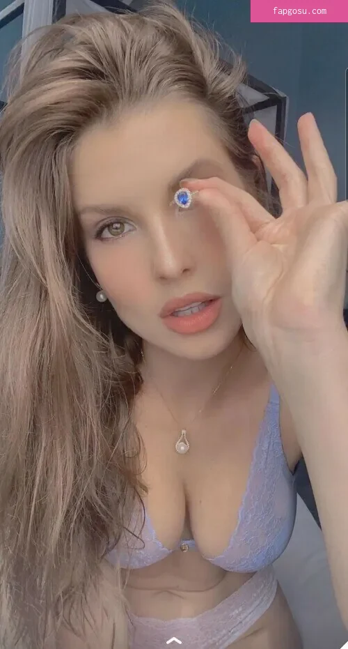 Amanda Cerny