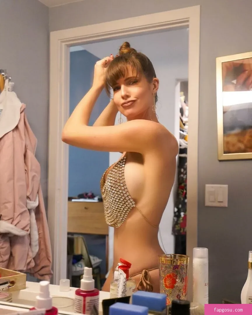 Amanda Cerny