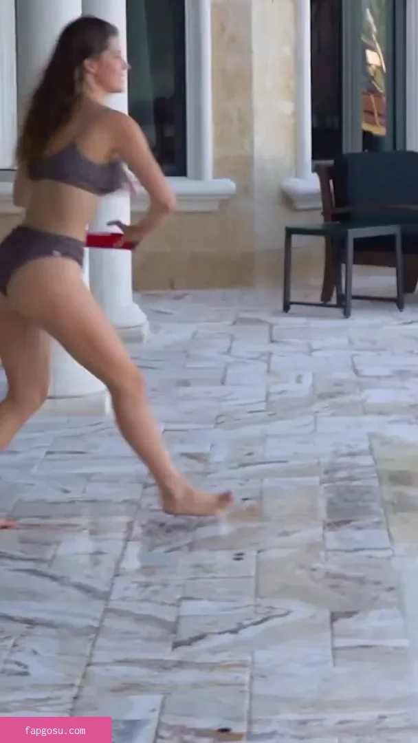 Amanda Cerny