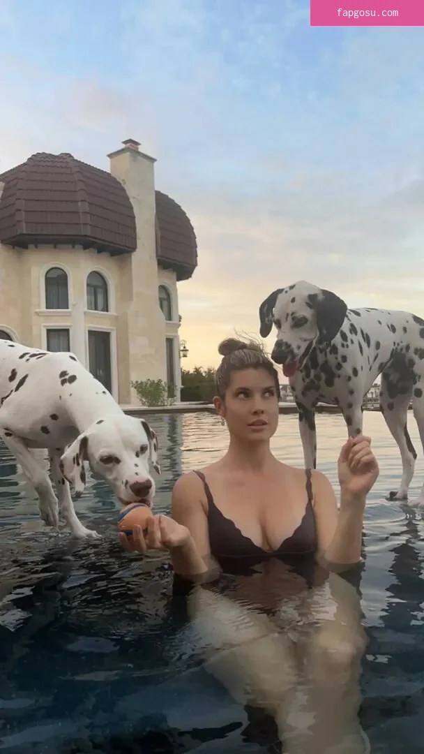 Amanda Cerny