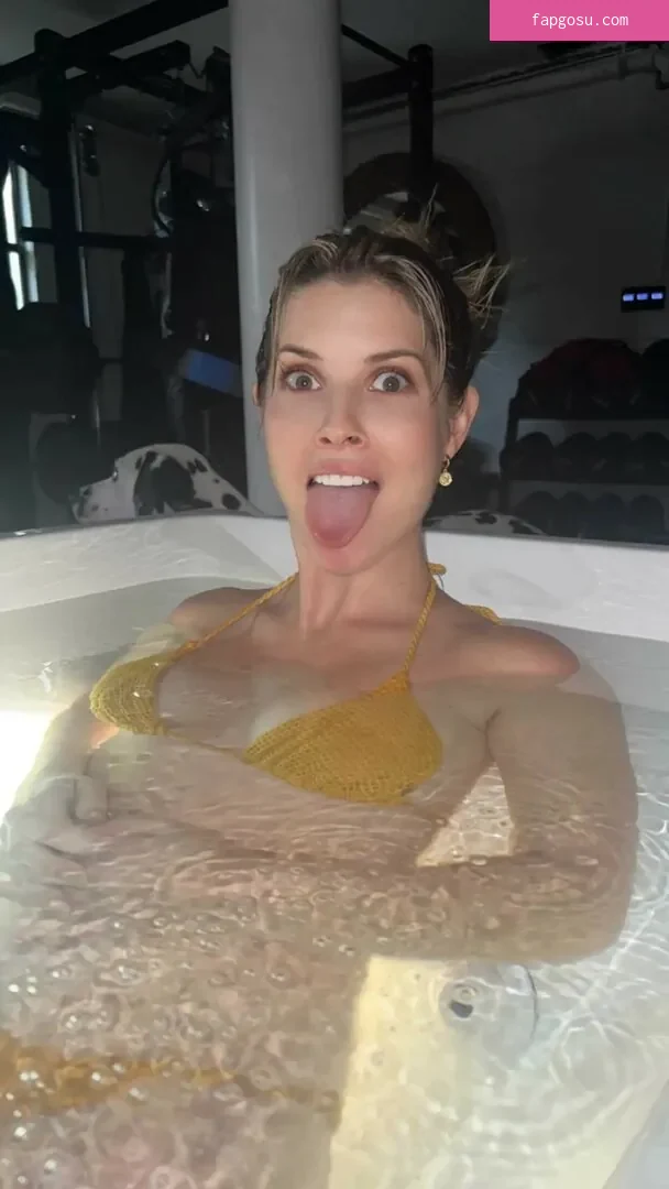 Amanda Cerny