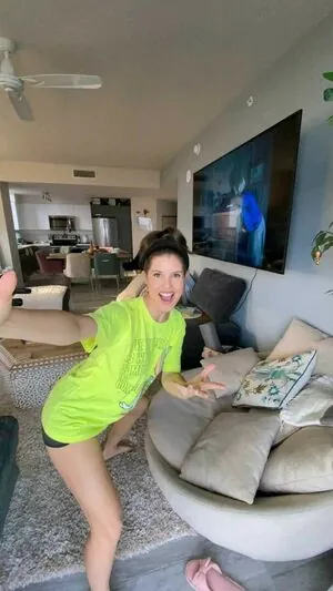 Amanda Cerny