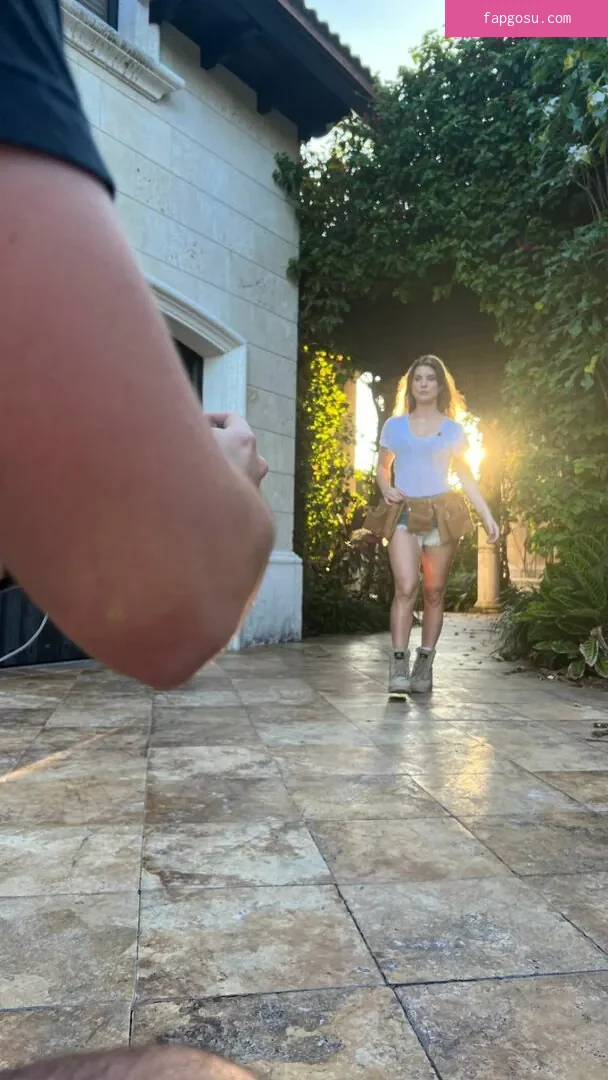 Amanda Cerny