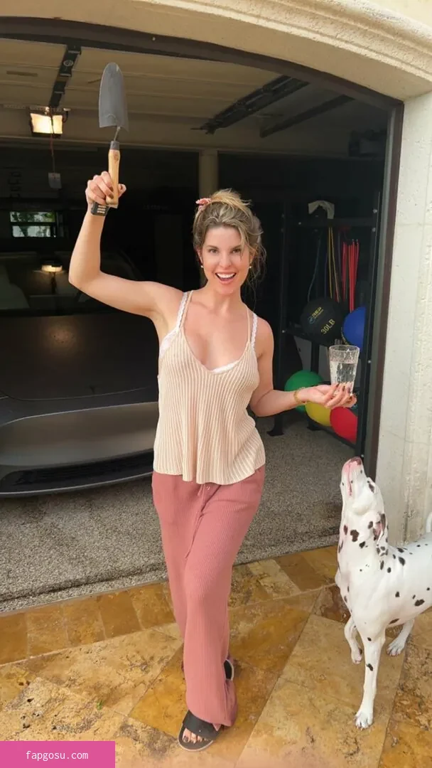 Amanda Cerny