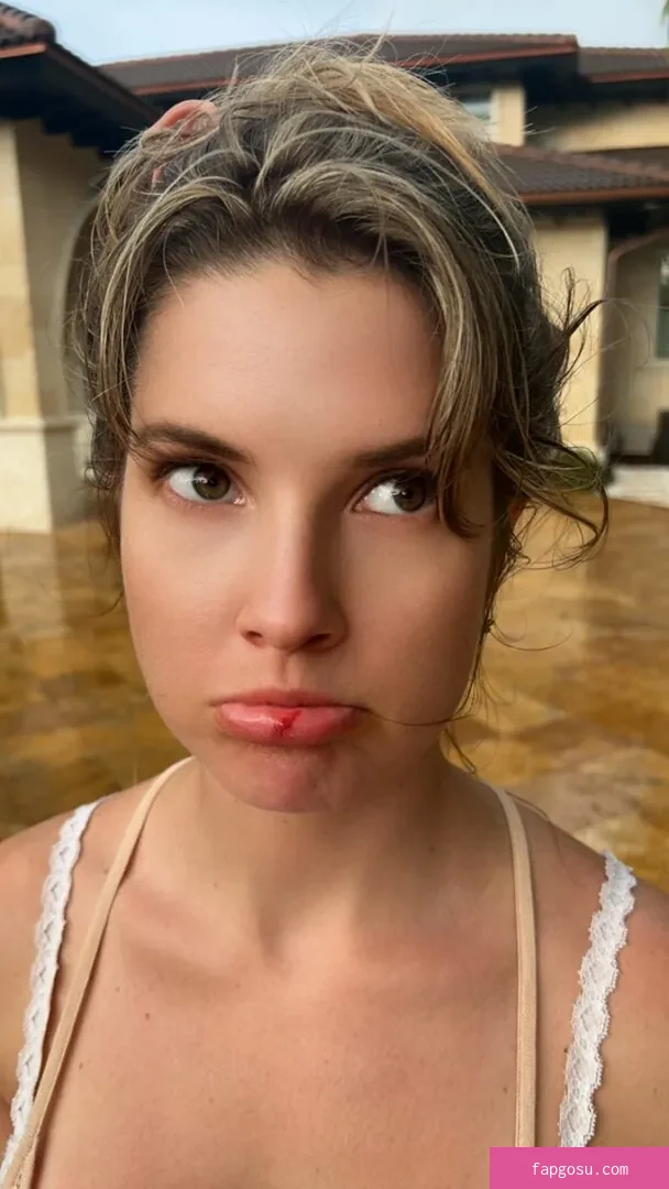 Amanda Cerny