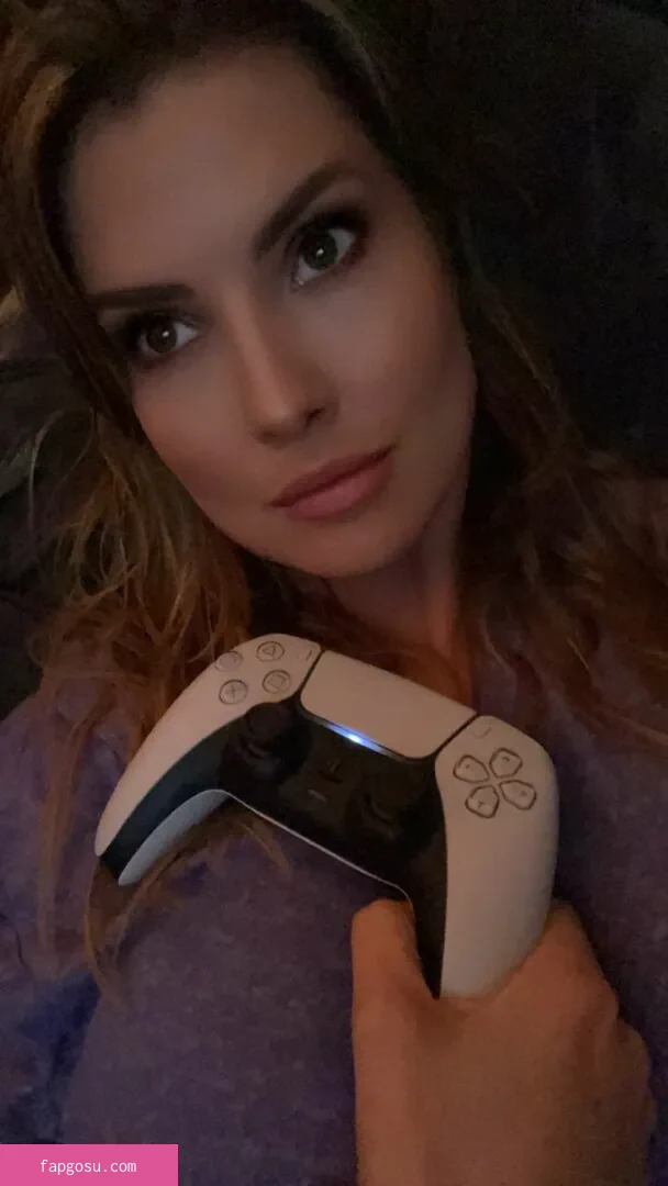 Amanda Cerny
