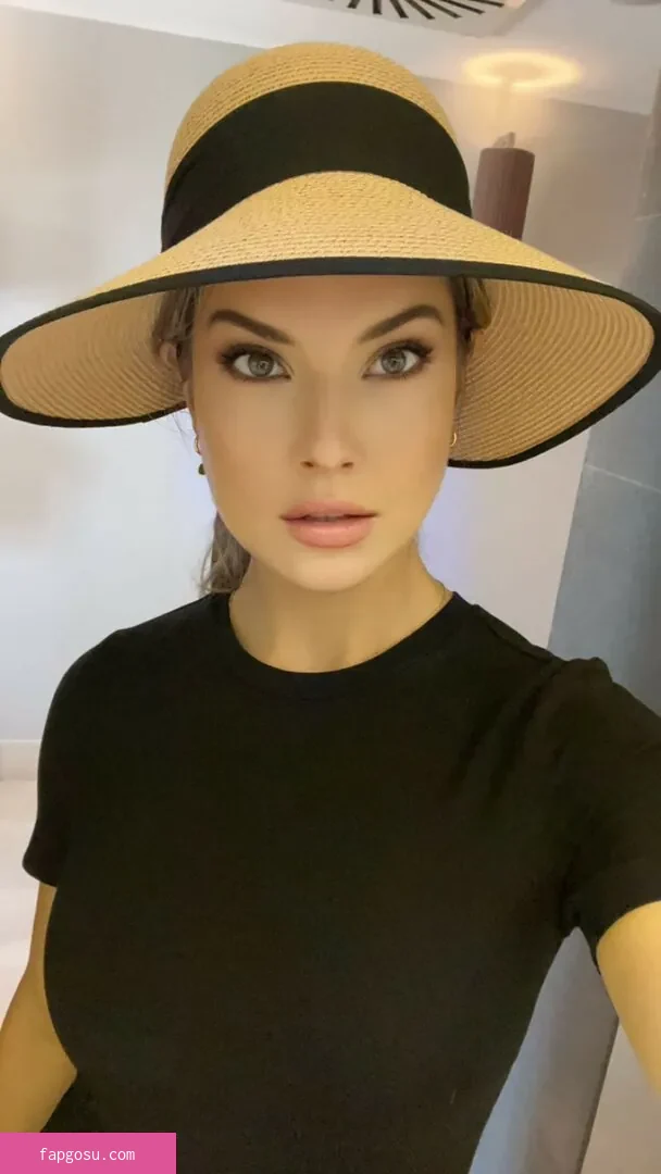 Amanda Cerny