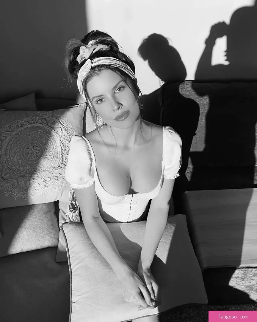 Amanda Cerny