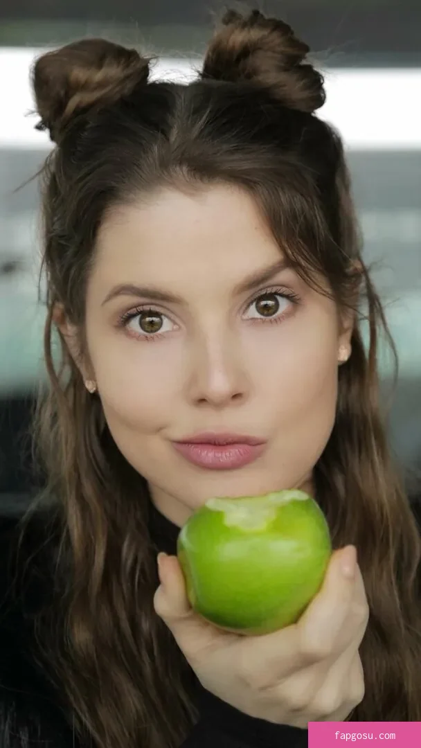 Amanda Cerny