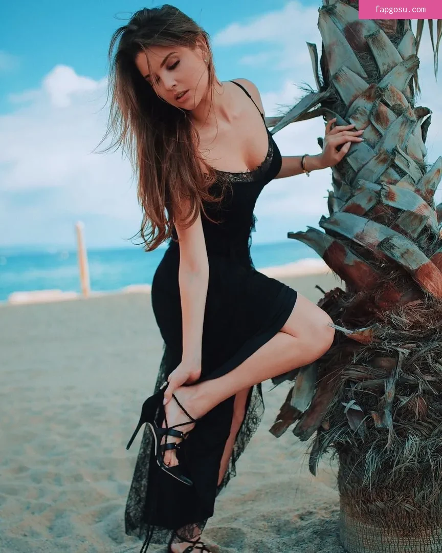 Amanda Cerny