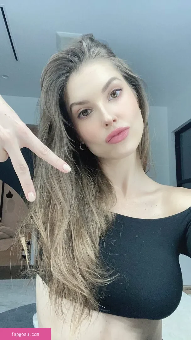 Amanda Cerny