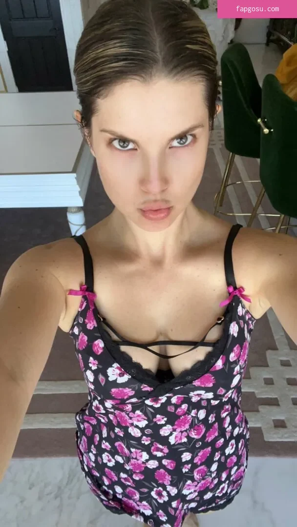 Amanda Cerny