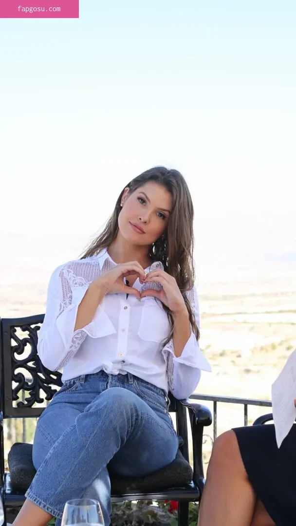 Amanda Cerny